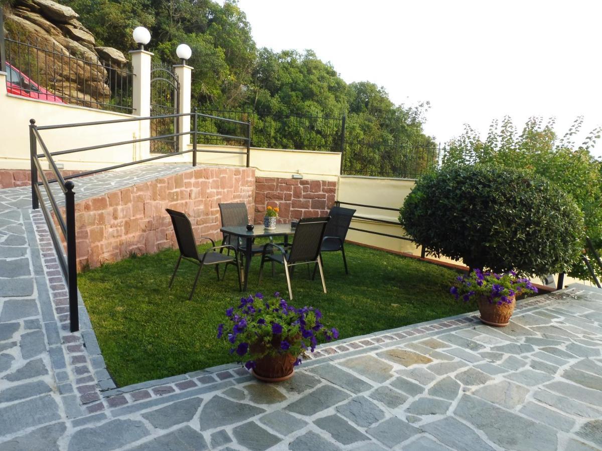 Helianthos Villa - Apartment No4 PalaiónTsiflíkion Buitenkant foto