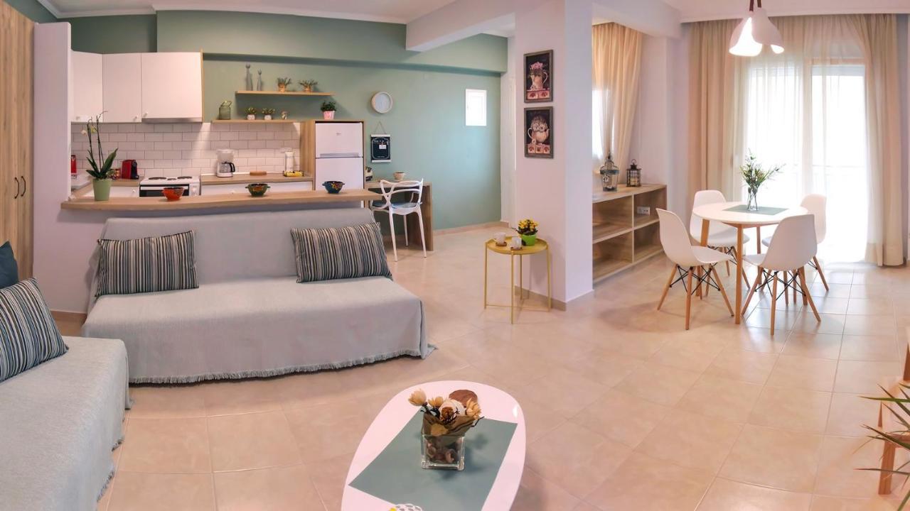 Helianthos Villa - Apartment No4 PalaiónTsiflíkion Buitenkant foto